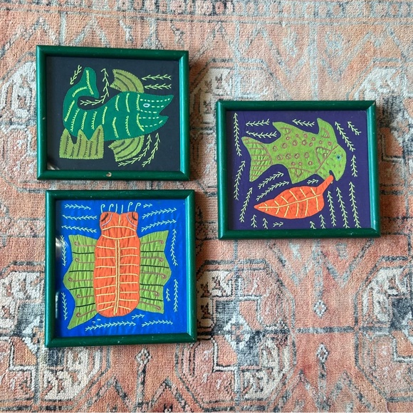 3 Vintage Molas Handmade and Framed - Picture 14 of 14